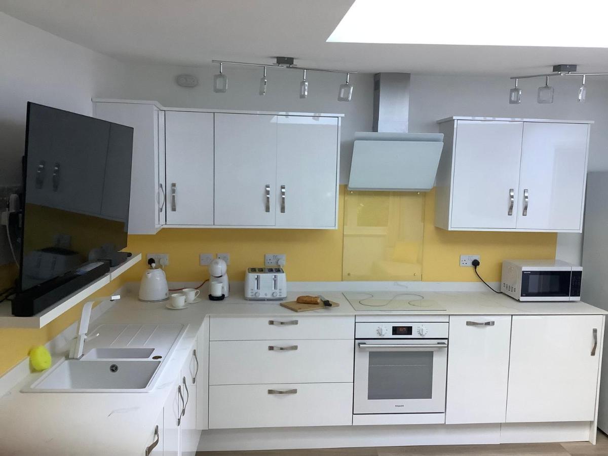 Charming Woodland Lodge 2 Person 1 Bedroom Горад Грэйт Ярмут Екстериор снимка