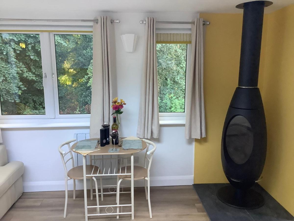 Charming Woodland Lodge 2 Person 1 Bedroom Горад Грэйт Ярмут Екстериор снимка